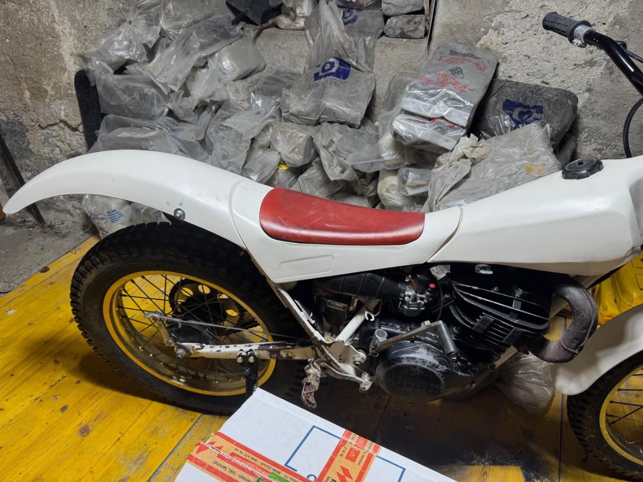 YAMAHA TY 250 R (3BA) - 1990 LesAnciennes.com