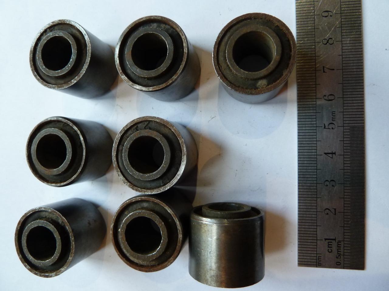 Silentbloc coussinet élastique LesAnciennes.com