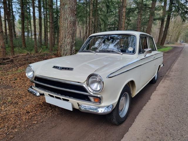 FORD Cortina MK1 1500 GT - 1966 LesAnciennes.com