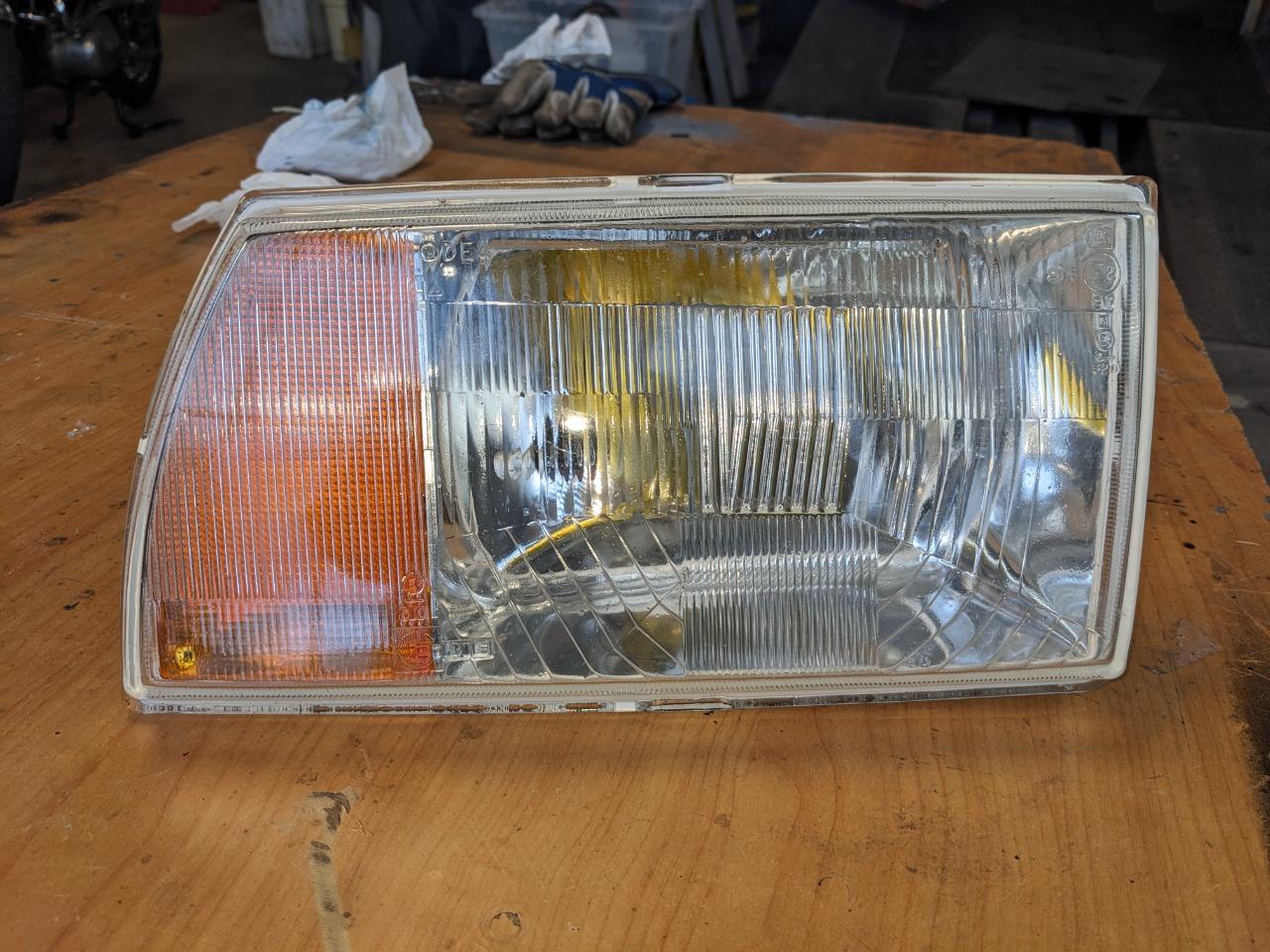 Optique de phare CITROEN Visa LesAnciennes.com