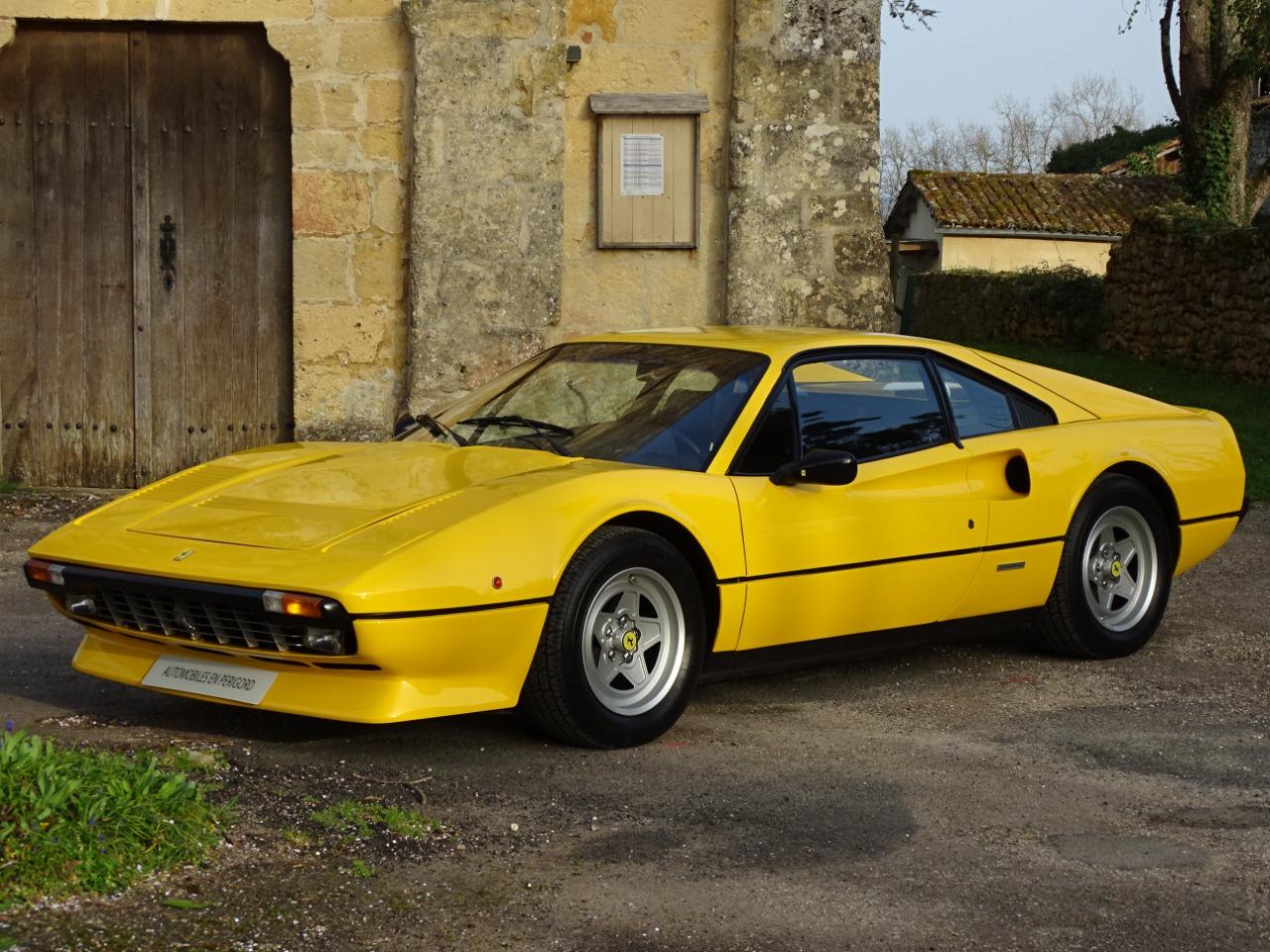 FERRARI 308 GTB QUATTROVALVOLE - 1985 LesAnciennes.com