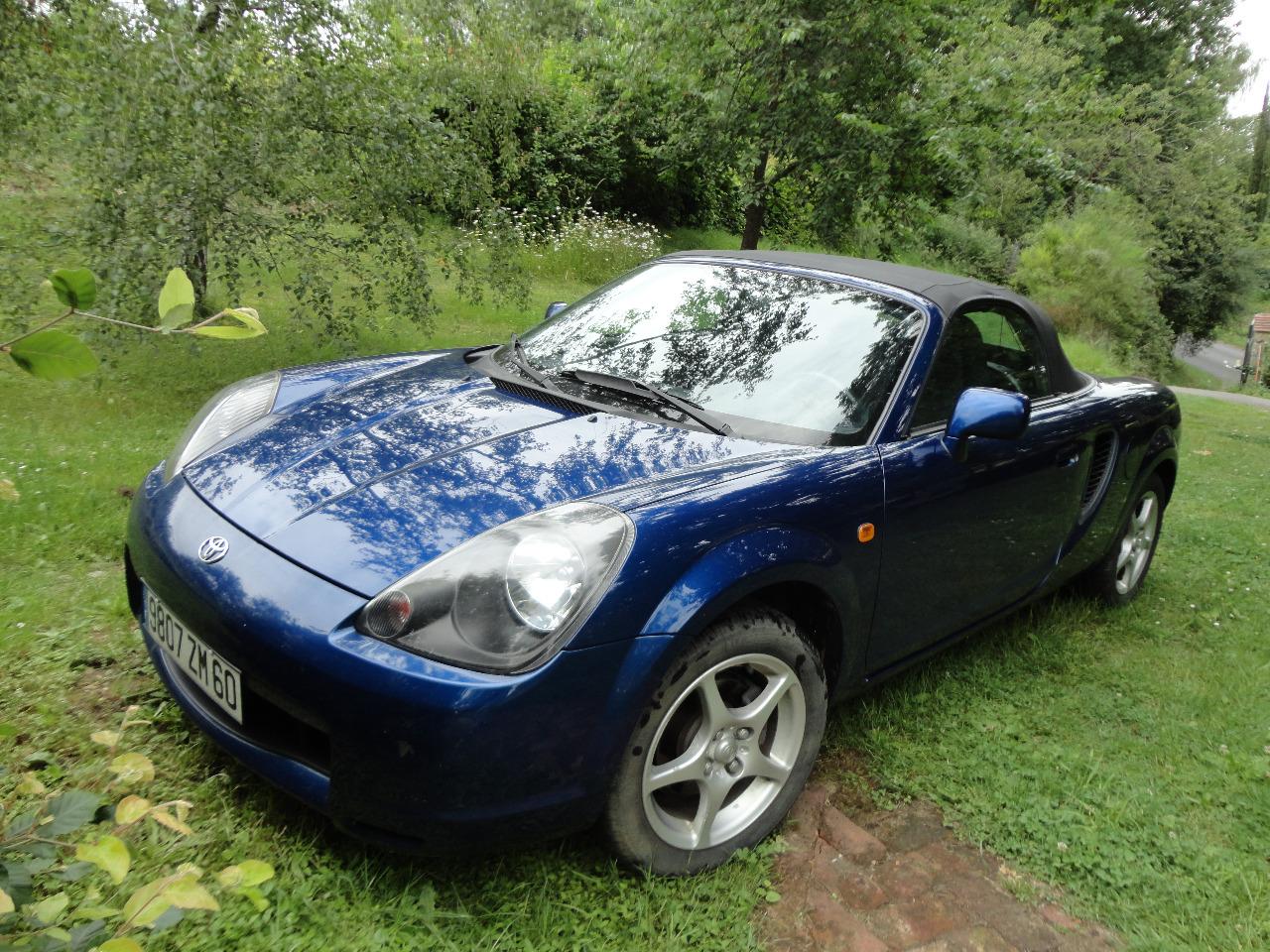 TOYOTA MR2 MRS - 2001 LesAnciennes.com