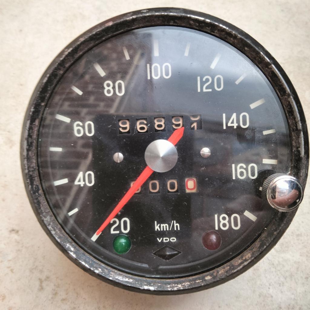 Compteur avec journalier NSU TTS LesAnciennes.com