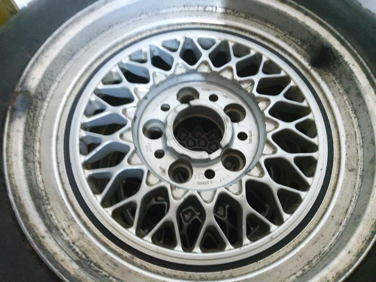 Jantes BMW 635 M bbs LesAnciennes.com