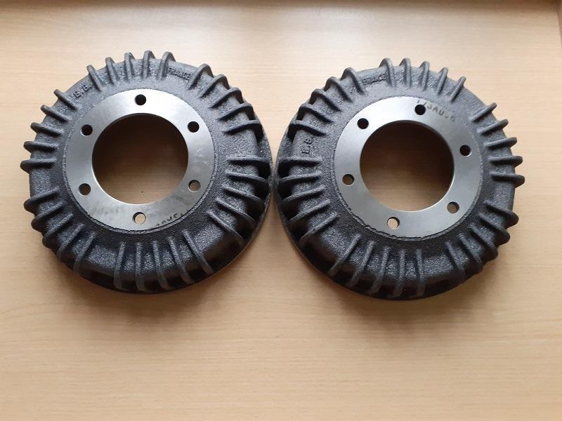 Tambours de frein CITROEN 2CV LesAnciennes.com