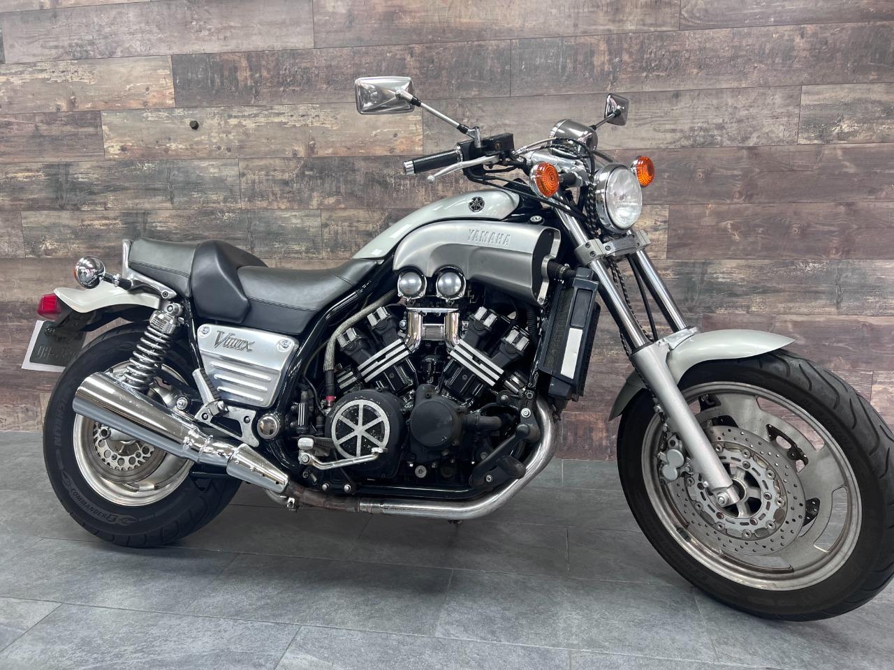 YAMAHA V-MAX 1200 - 1997 LesAnciennes.com