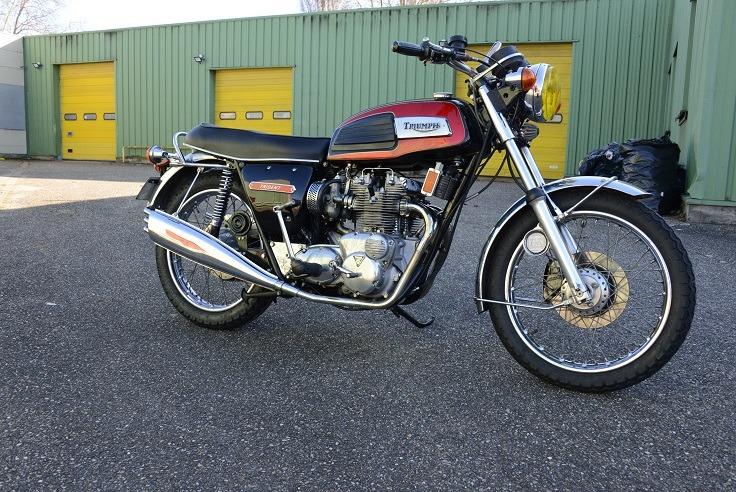 TRIUMPH Trident T150 - 1974 LesAnciennes.com