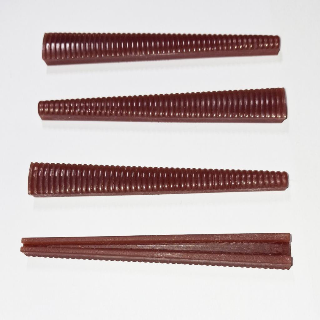 Pièces QUILLERY Barrette enjoliveur LesAnciennes.com