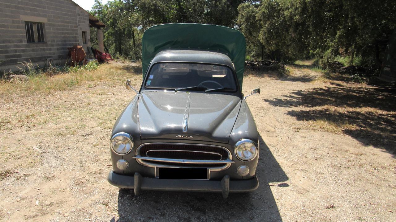 PEUGEOT 403 B8 camionnette bâché - 1962 LesAnciennes.com