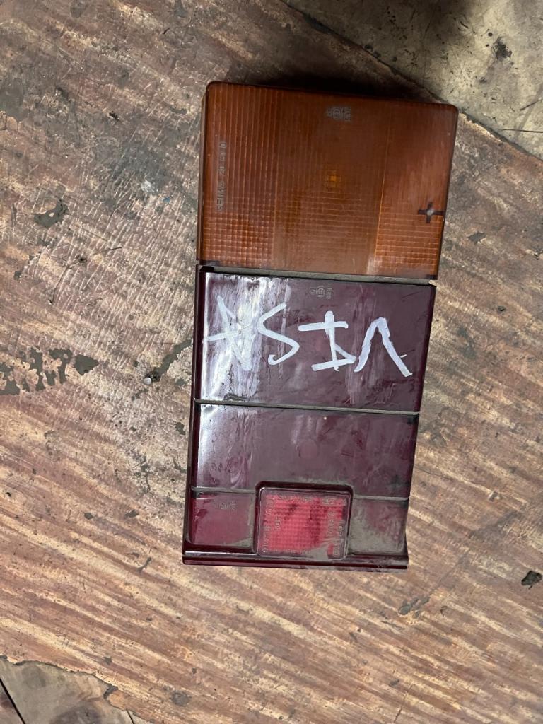 Feu CITROEN Visa LesAnciennes.com