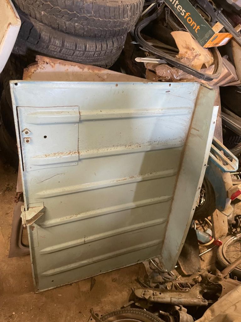 Tôle RENAULT Estafette LesAnciennes.com