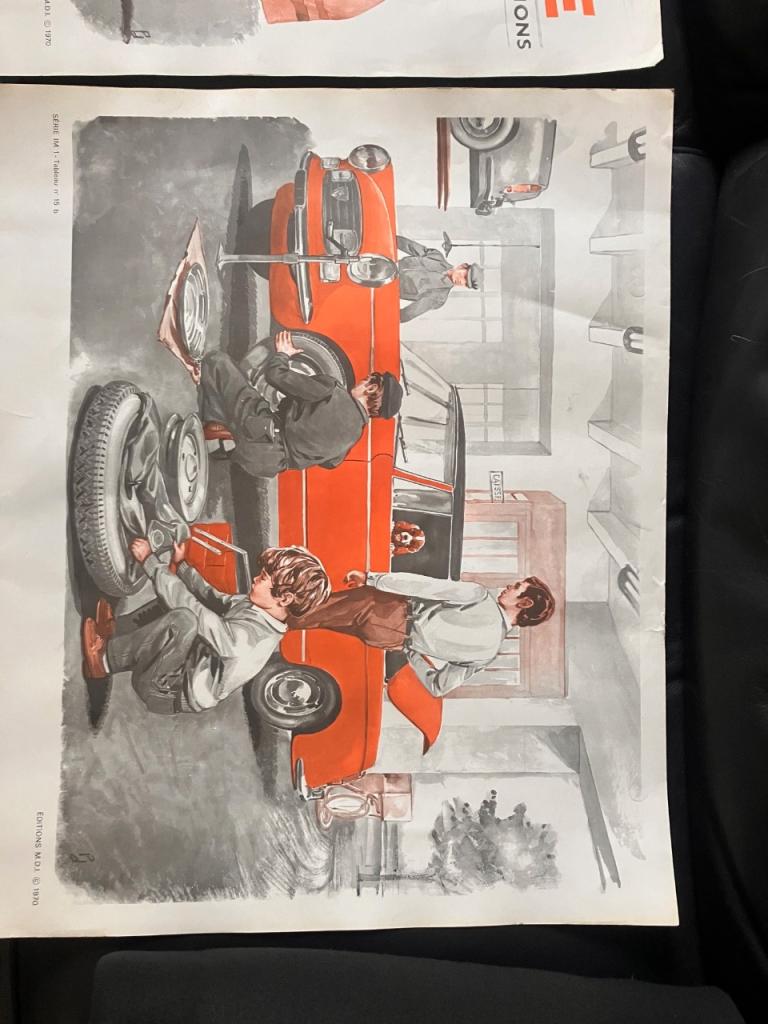 Peugeot 404 cabriolet LesAnciennes.com