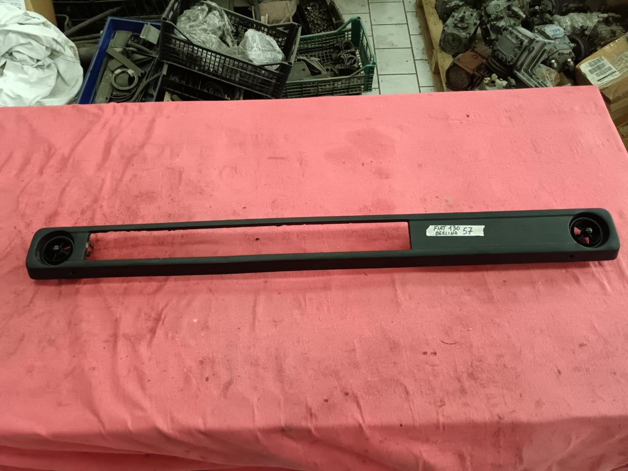 Tableau de bord Fiat 130 Berlina LesAnciennes.com