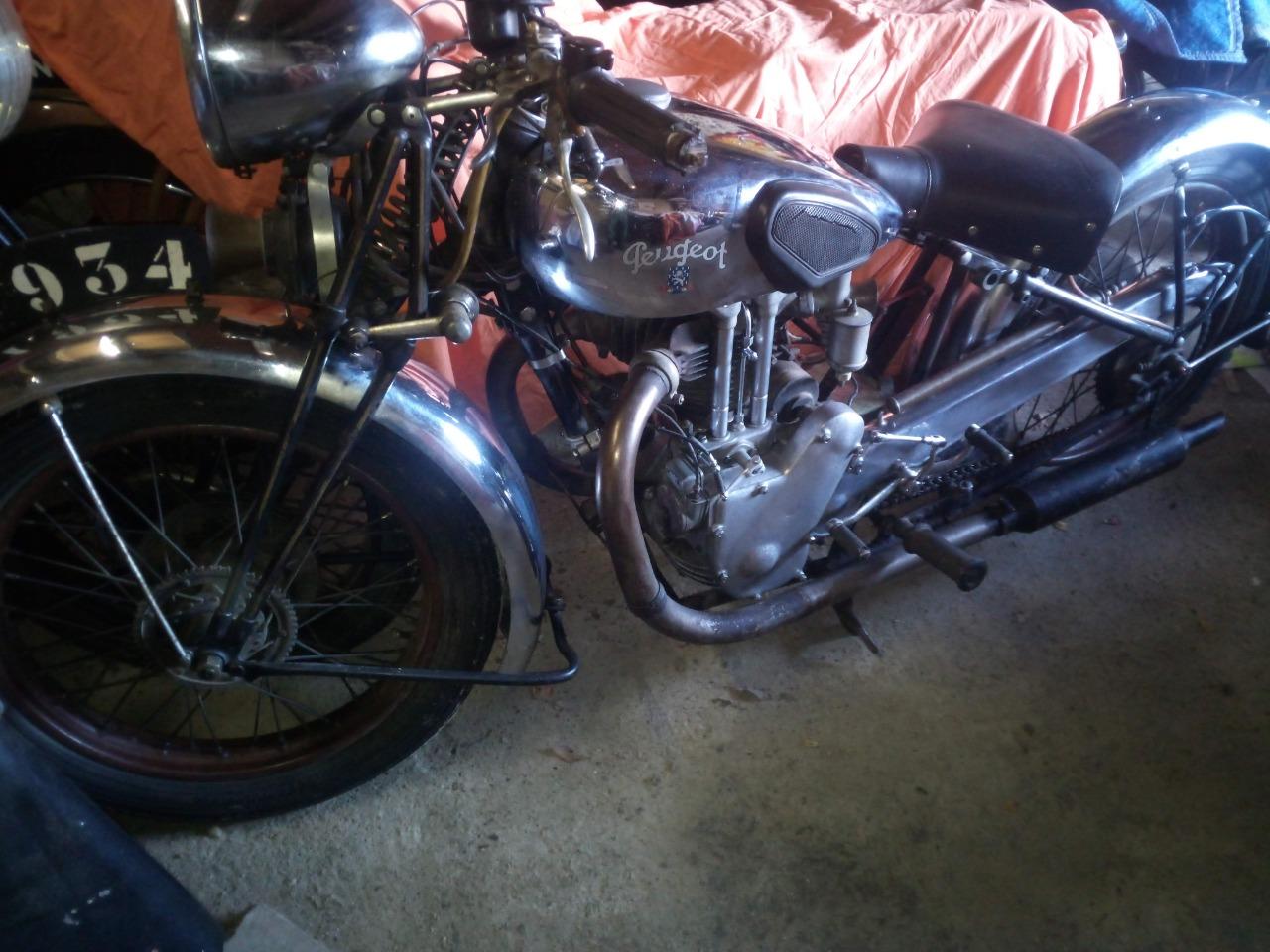 PEUGEOT Peugeot 415 - 1936 LesAnciennes.com