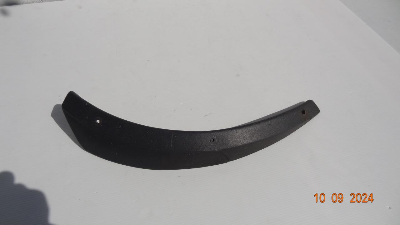 Enjoliveur VOLKSWAGEN Golf mk1 LesAnciennes.com