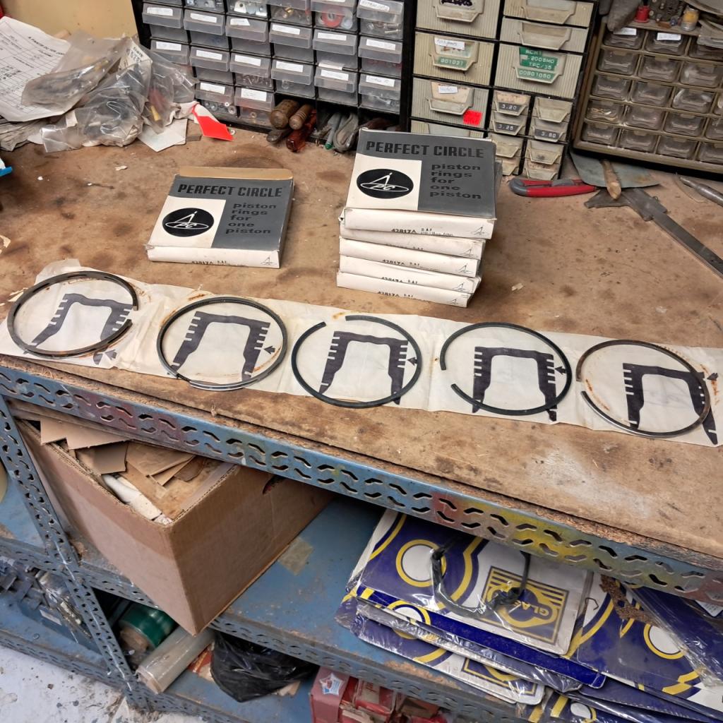 Jeu de segments std 130mm DAF Dk 1160 LesAnciennes.com