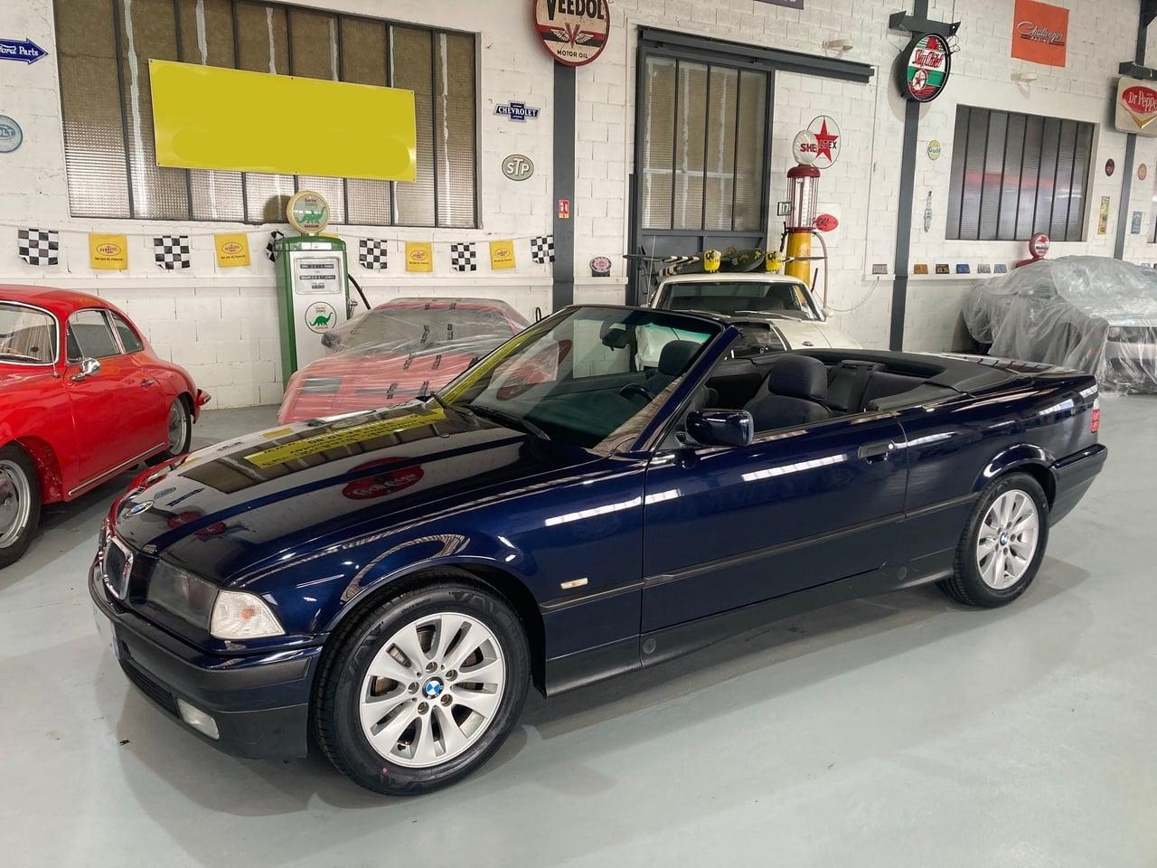 1999 BMW E36 320i Cabriolet LesAnciennes.com