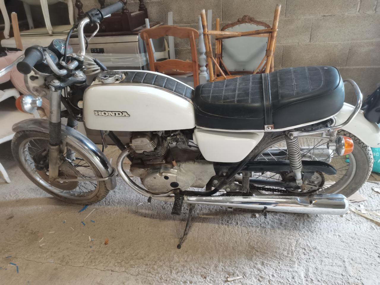 HONDA CB 125 125K - 1974 LesAnciennes.com