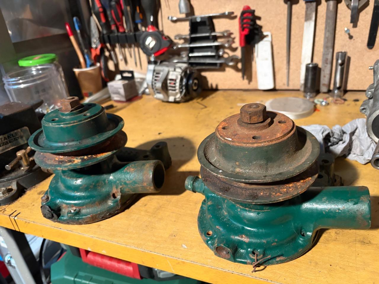 Pompe à eau CITROEN C4 Ac4 LesAnciennes.com