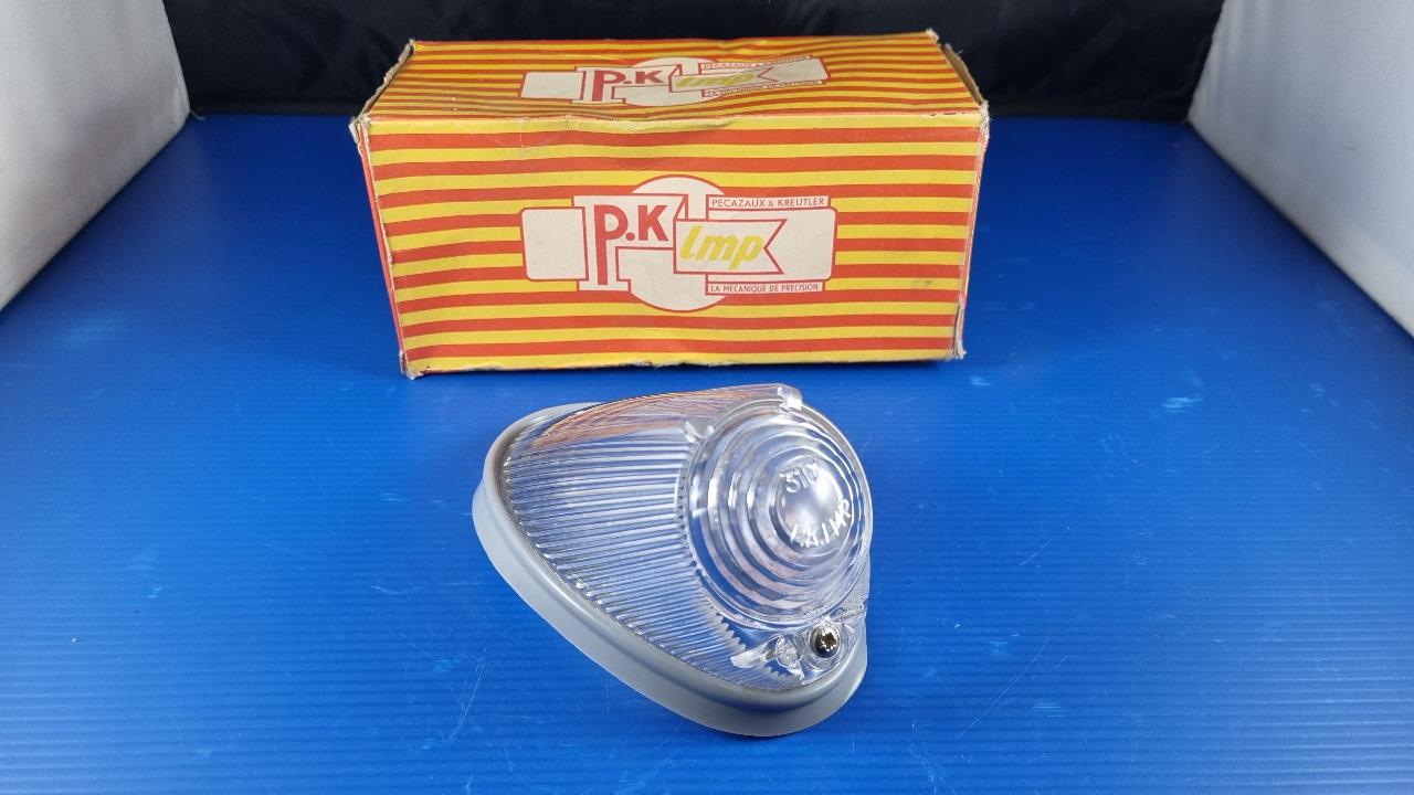 Cabochon feu clignotant avant RENAULT ESTAFETTE LesAnciennes.com