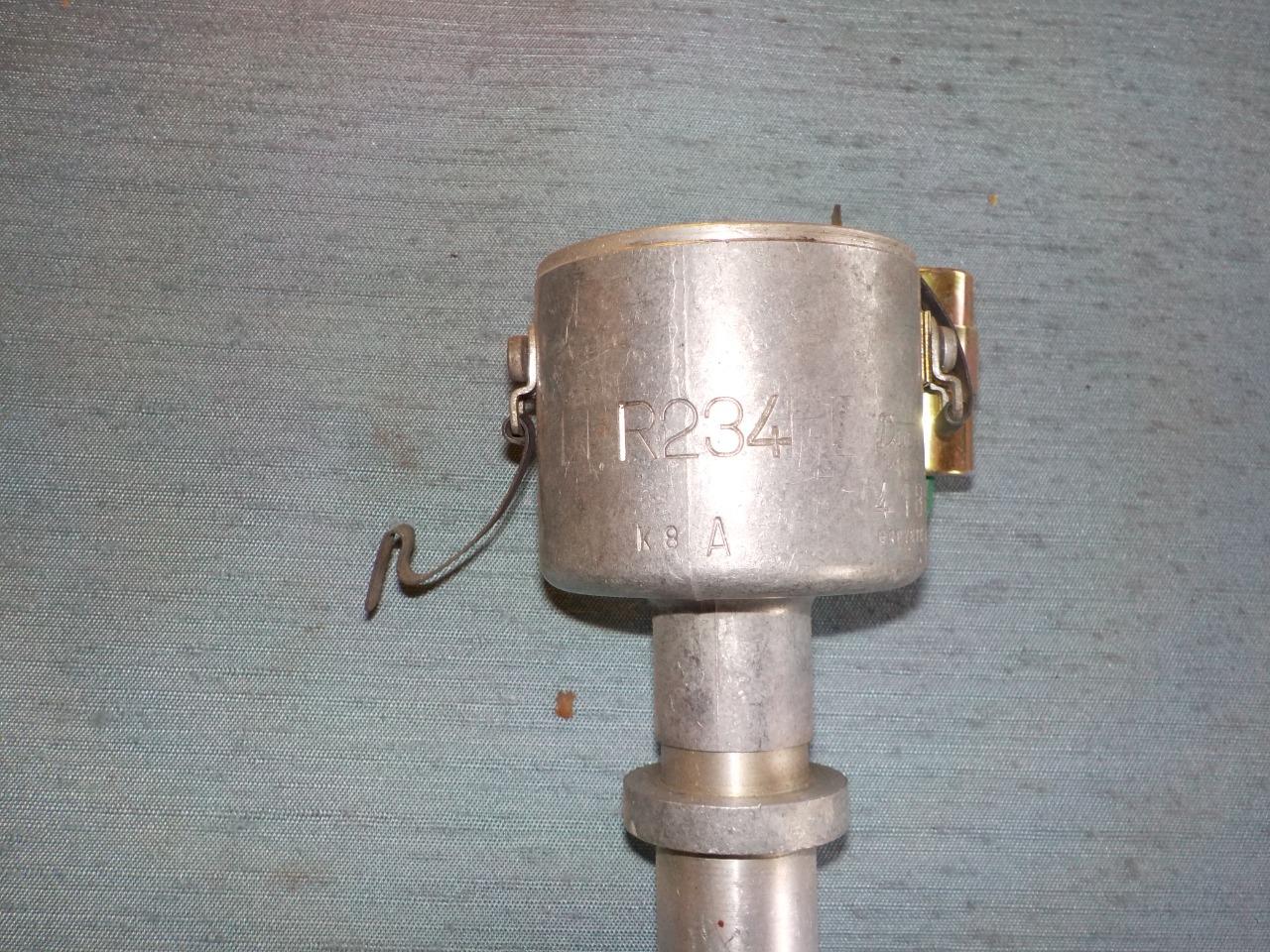 Allumeur ALPINE RENAULT A310 LesAnciennes.com