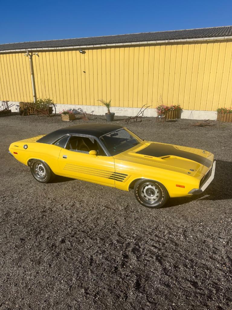 DODGE Challenger Rallye Pack - 1974 LesAnciennes.com