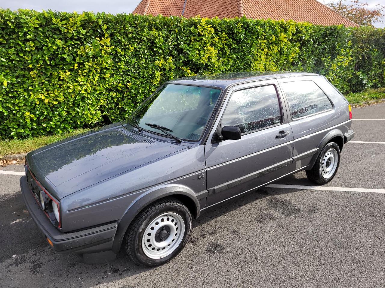 VOLKSWAGEN Golf GTI CUP - 1988 LesAnciennes.com