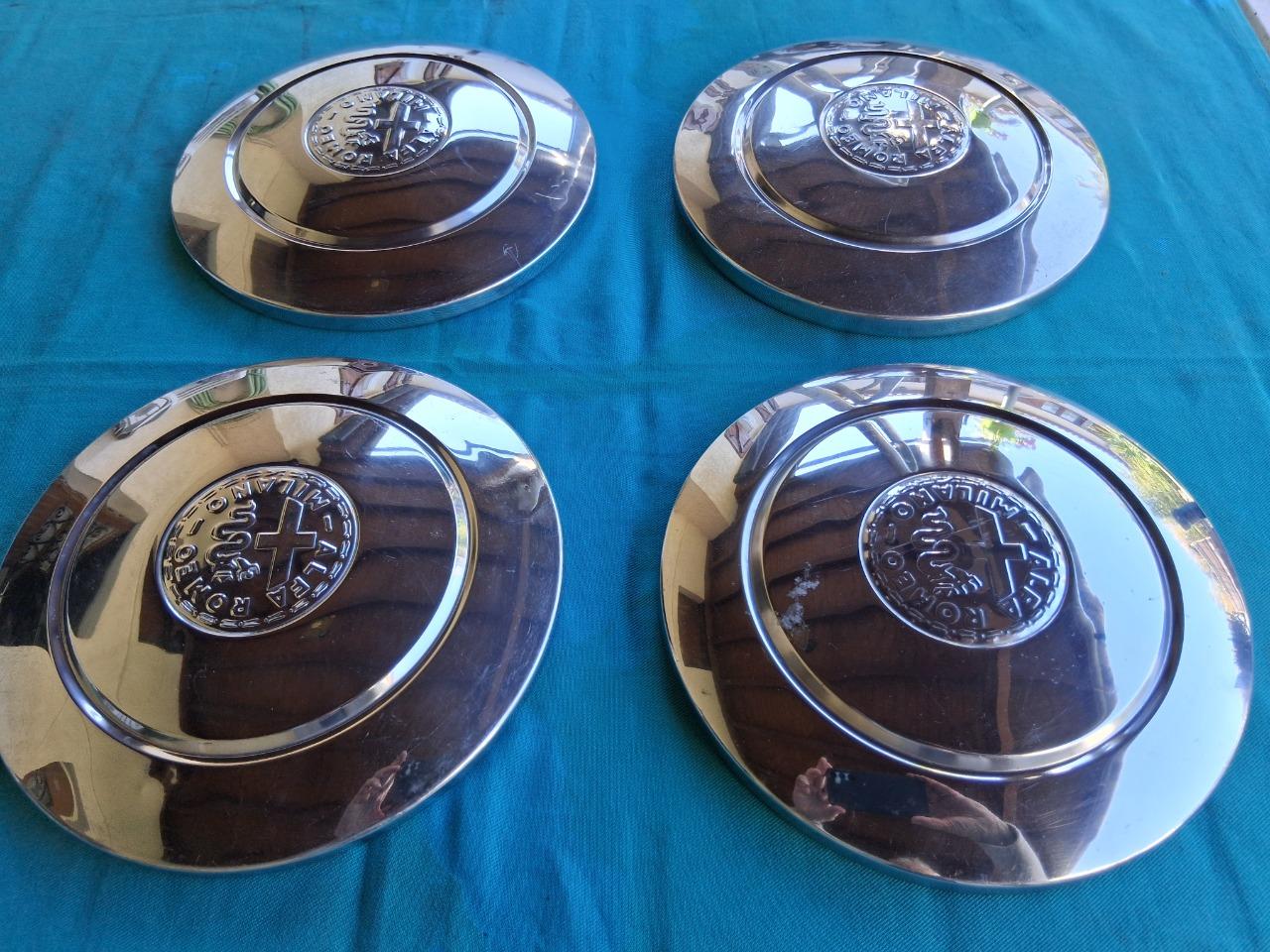 Enjoliveurs ALFA ROMEO Giulia LesAnciennes.com