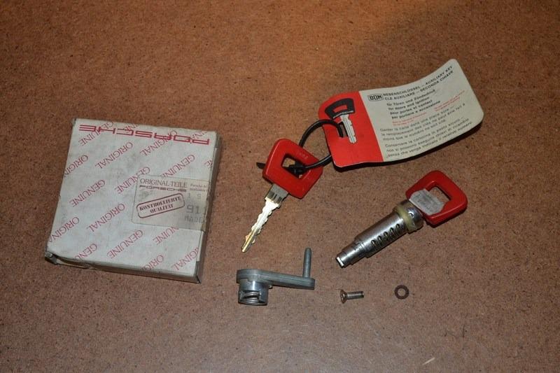 Barillet porte + 2 clés PORSCHE 911, neuf LesAnciennes.com