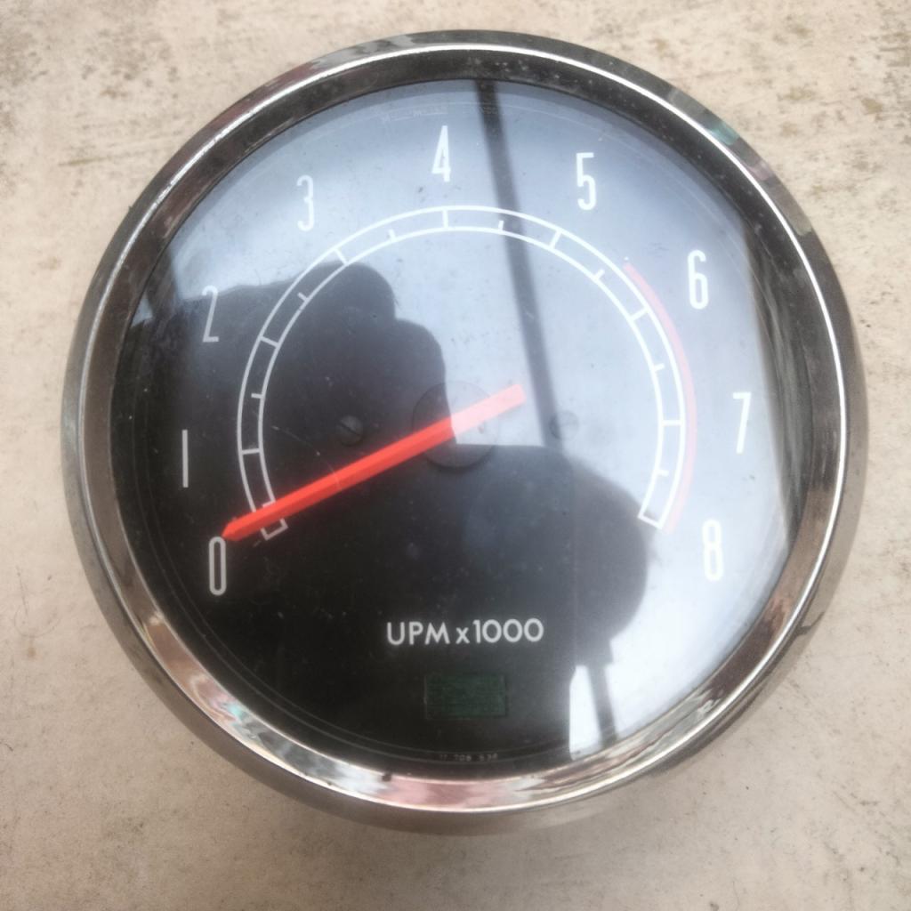 Compte tours FORD Taunus 17M -20M RS LesAnciennes.com