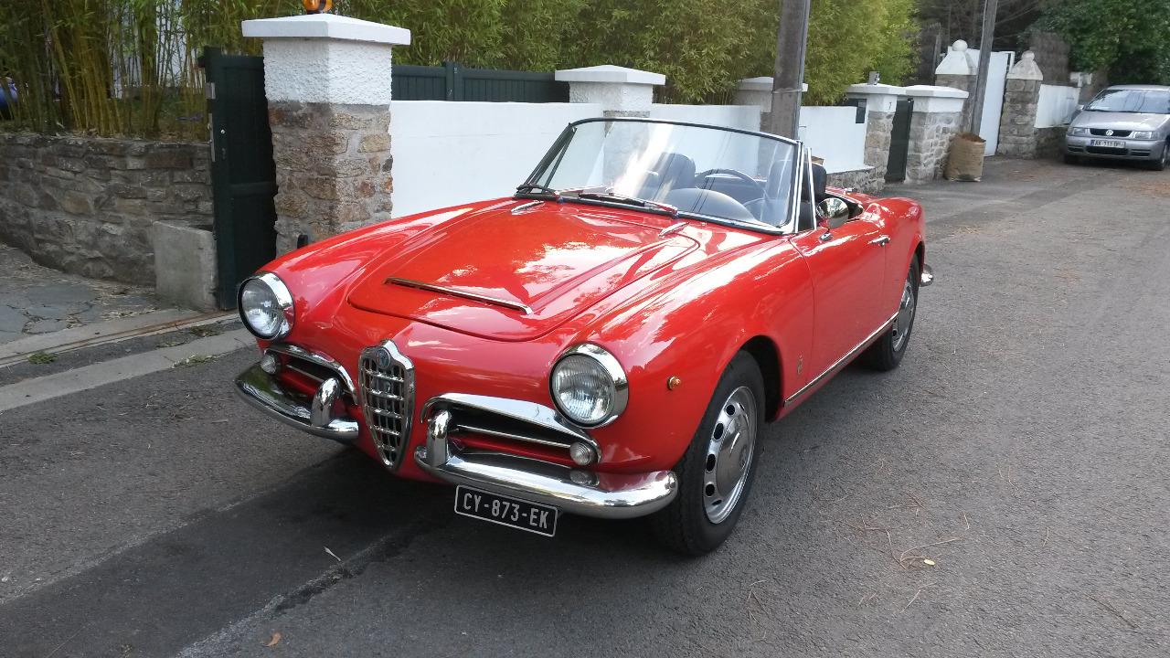 ALFA ROMEO 1600 SPIDER - 1963 LesAnciennes.com