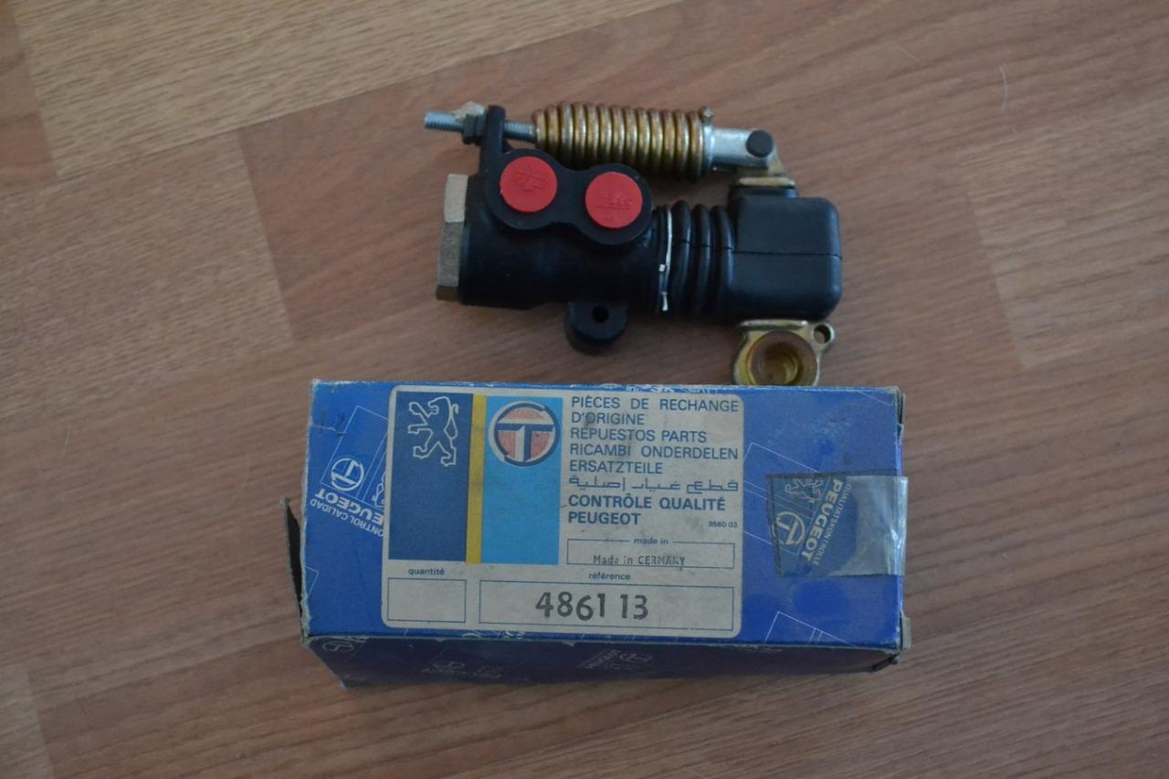 Compensateur frein AR PEUGEOT 504 BREAK LesAnciennes.com