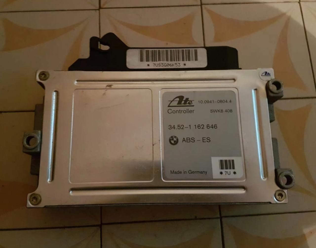 Calculateur ABS BMW E36 LesAnciennes.com