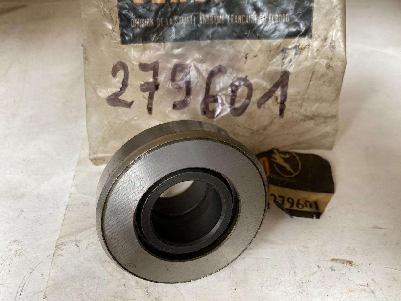 Butée embrayage neuve FIAT 124 LesAnciennes.com