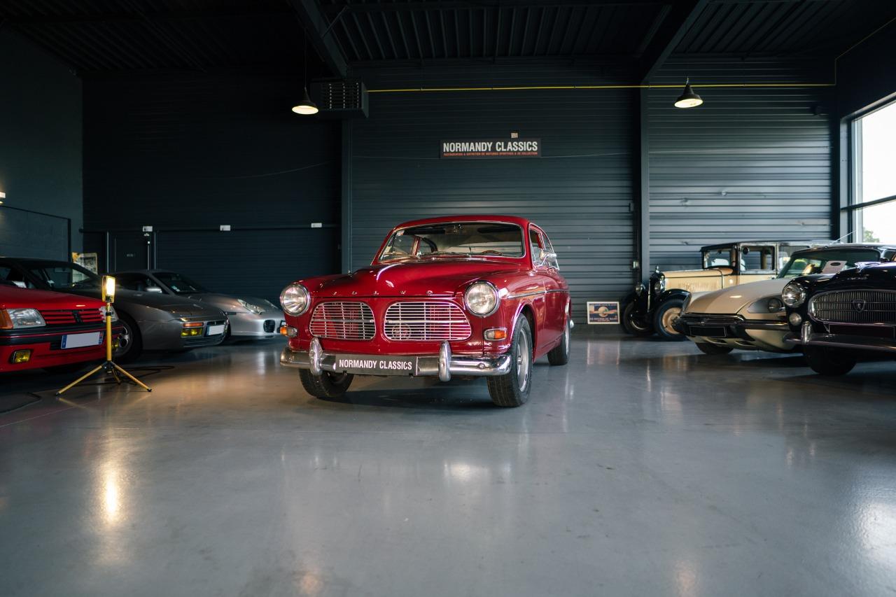 VOLVO Amazon 123GT - 1967 LesAnciennes.com