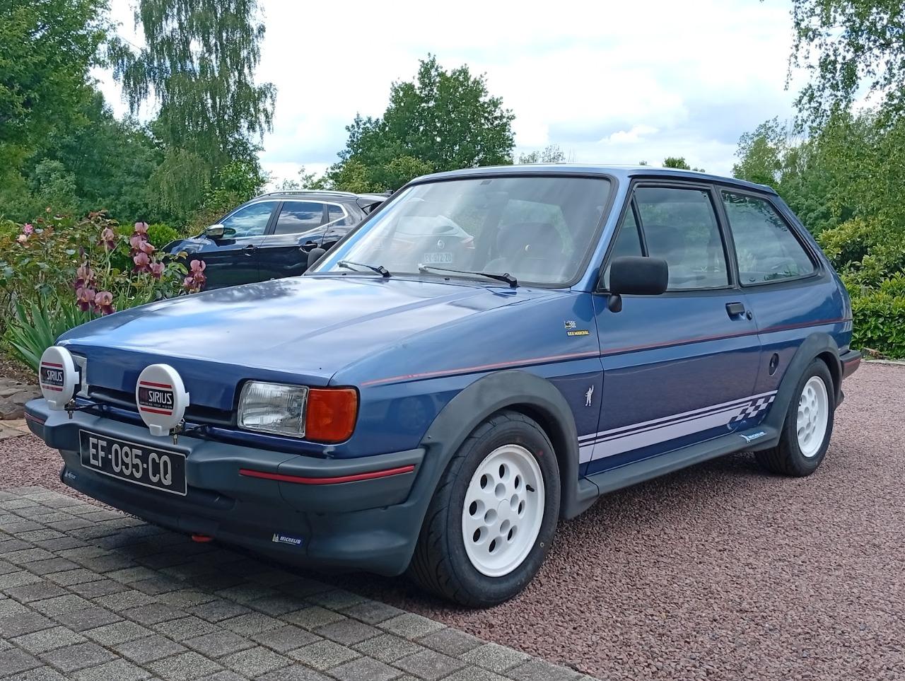 FORD Fiesta 1600 xr2 - 1987 LesAnciennes.com