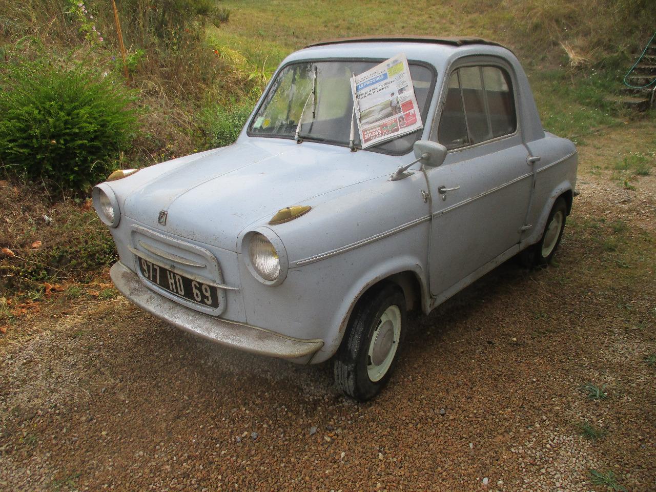 VESPA 400 - 1960 LesAnciennes.com