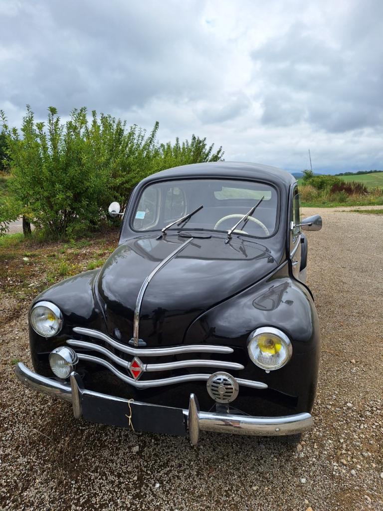 RENAULT 4CV - 1955 LesAnciennes.com