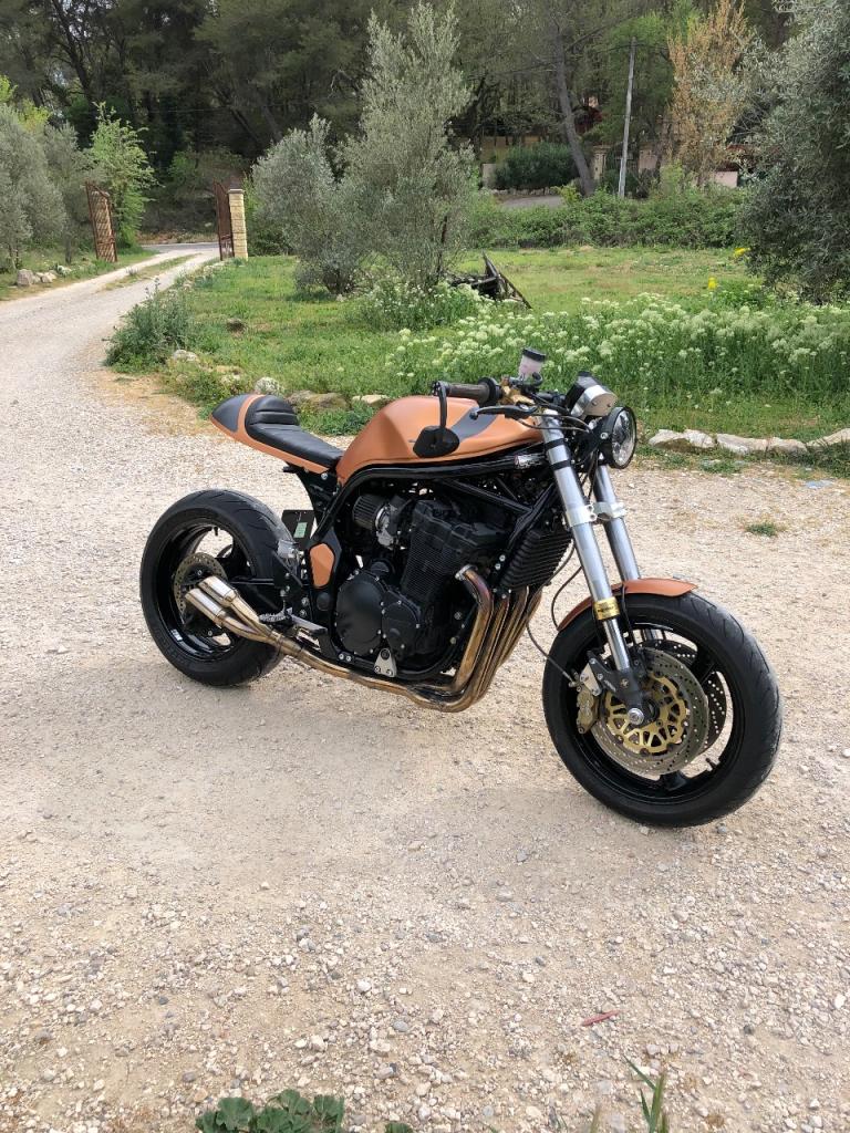 SUZUKI 1200 bandit café rac - 1997 LesAnciennes.com