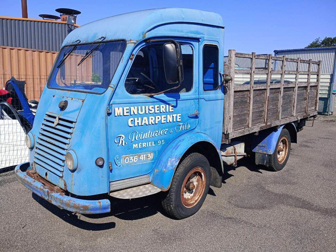 RENAULT Goelette CAMION PLATEAU - 1957 LesAnciennes.com