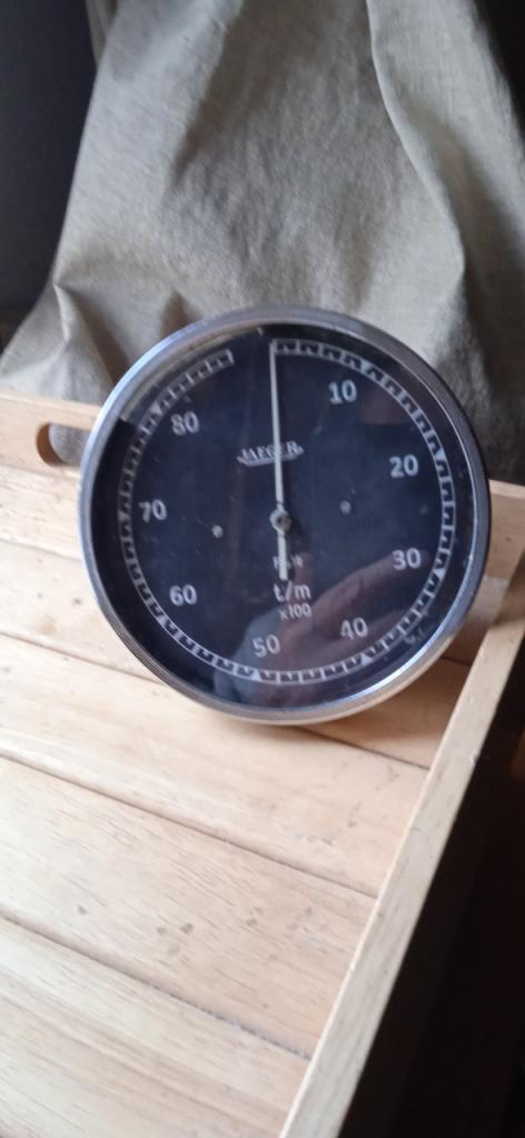 Compte-tours BUGATTI Types 57S/57C LesAnciennes.com