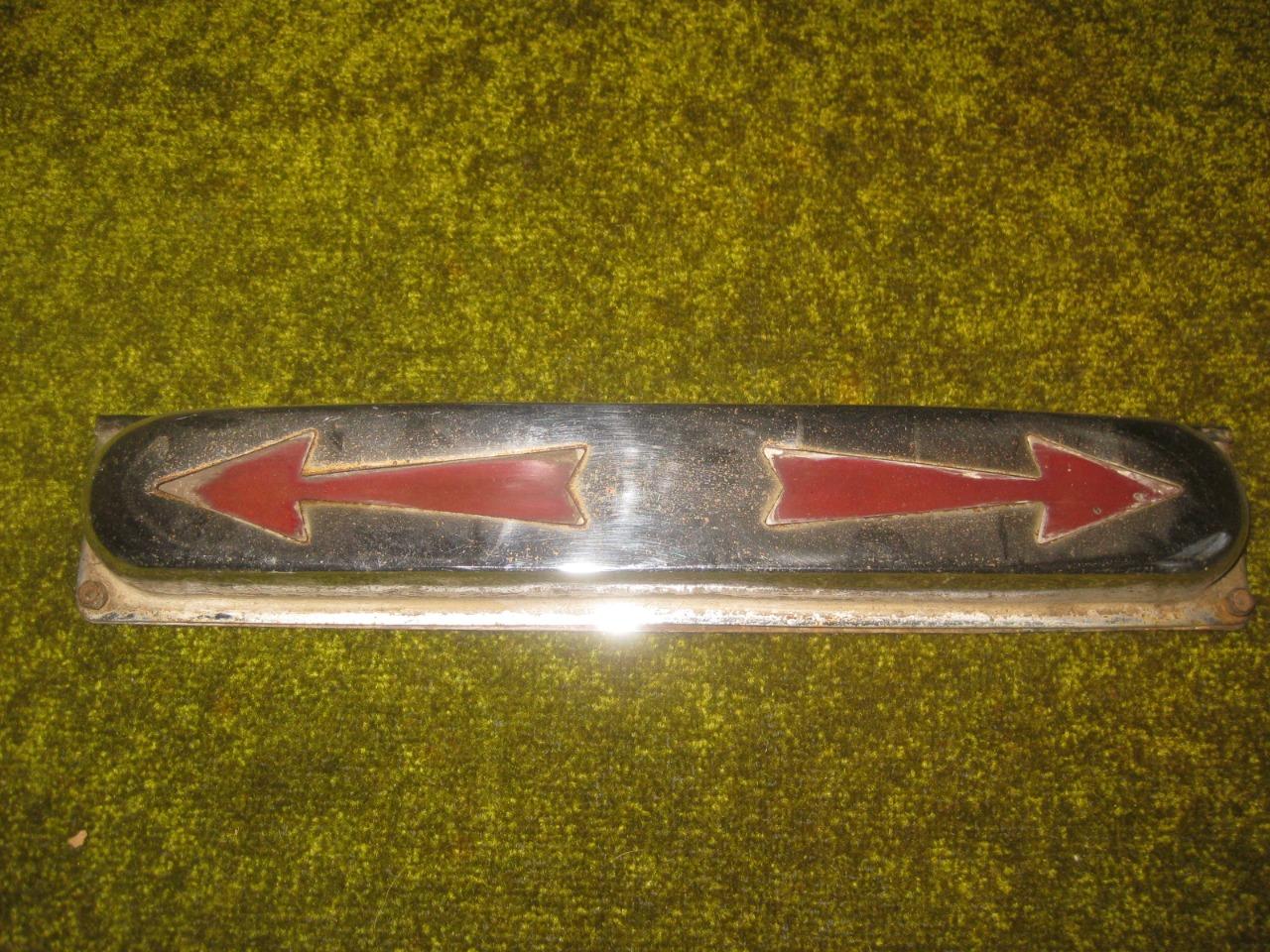 Indicateur changement de direction, années 30 LesAnciennes.com