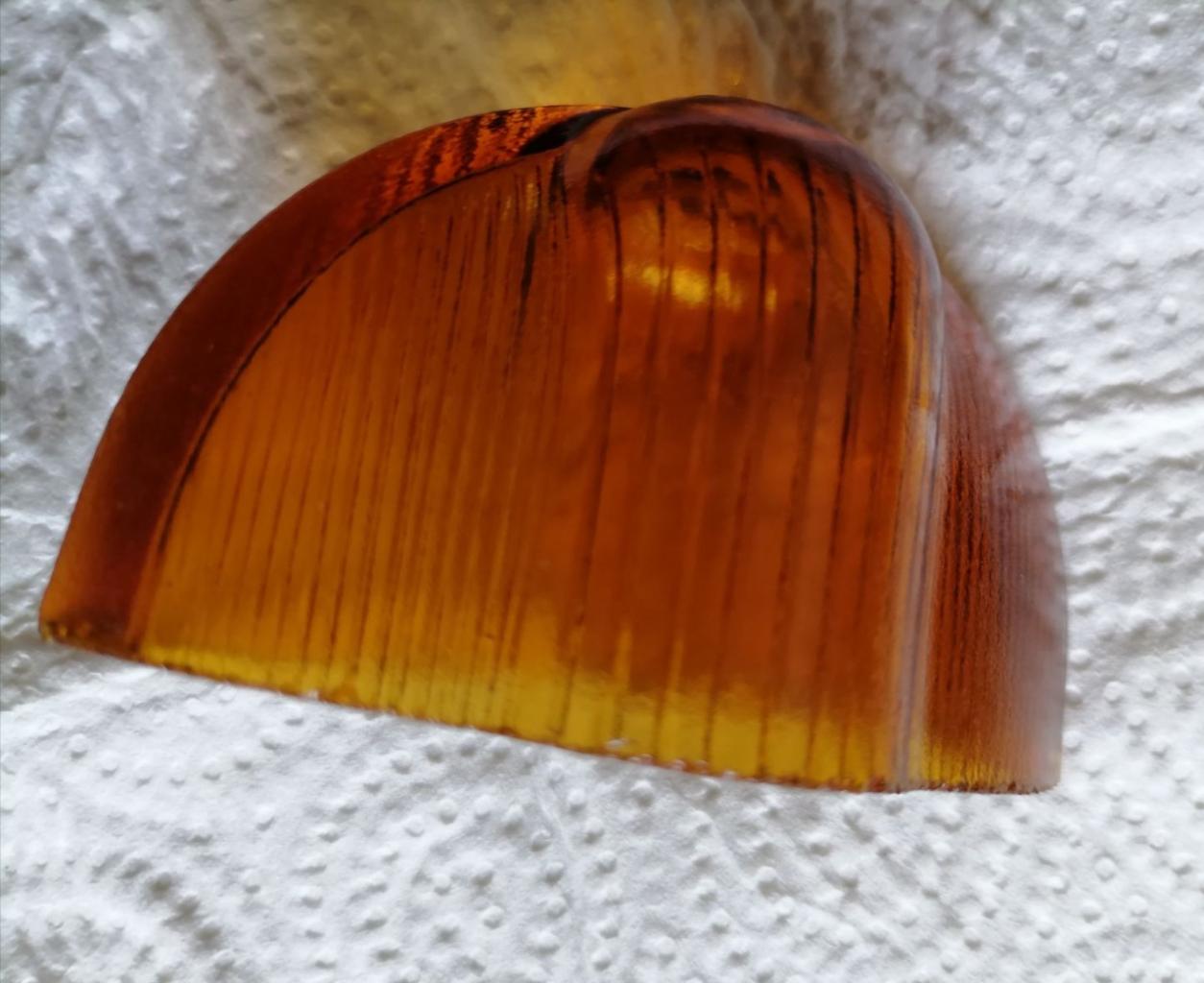 Cabochons en verre Jockey CITROEN Traction 11 B LesAnciennes.com