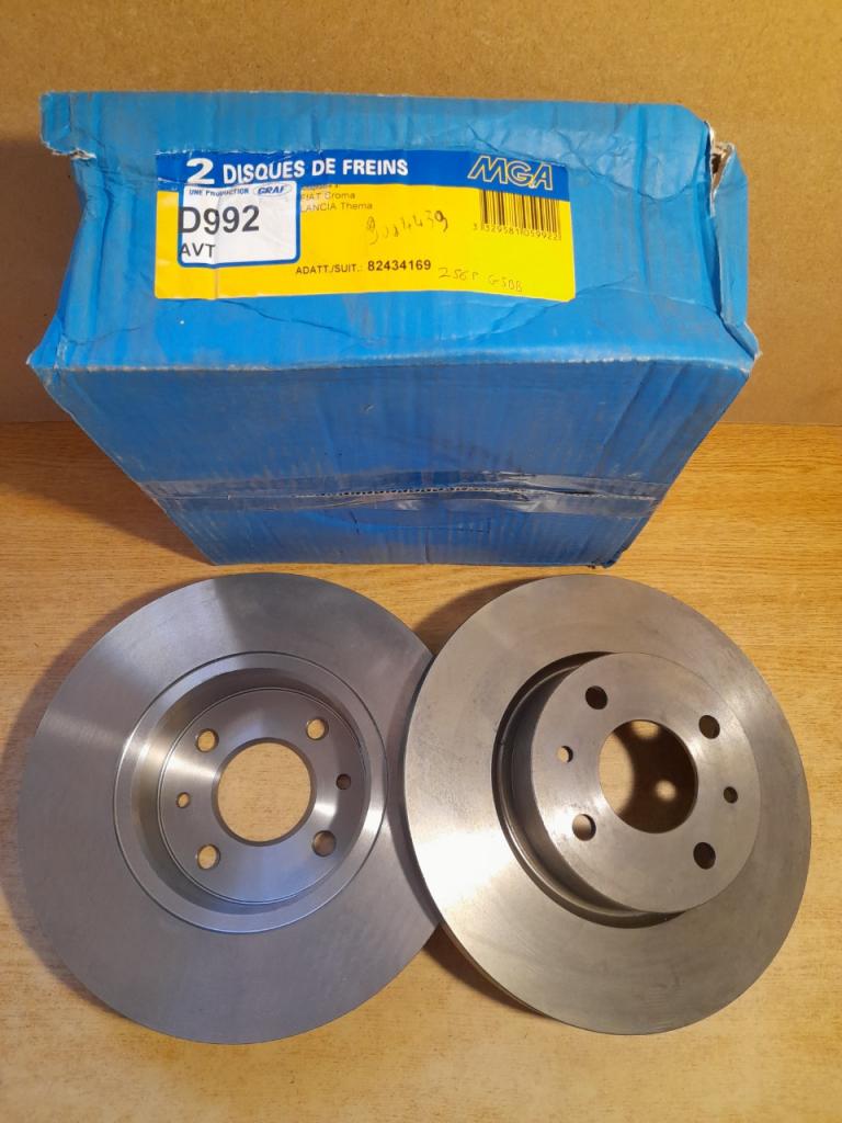 Disques de frein avant fiat croma Lancia Thema LesAnciennes.com