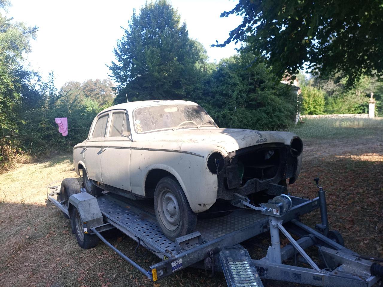 PEUGEOT 403 b8 - 1960 LesAnciennes.com