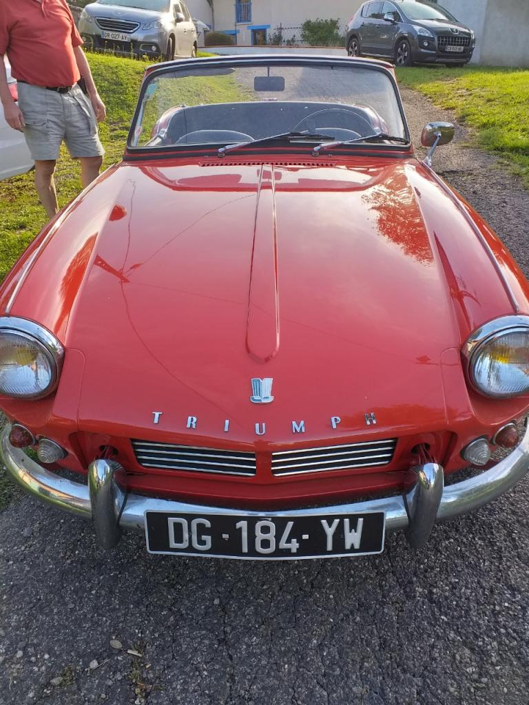 TRIUMPH Spitfire MK2 - 1966 LesAnciennes.com