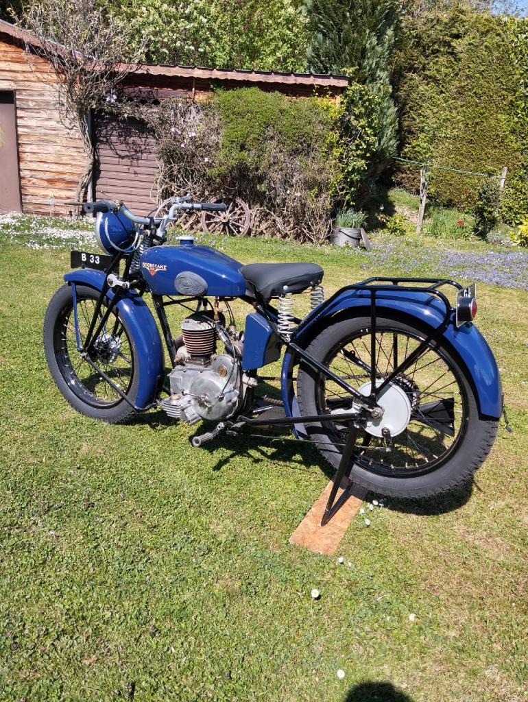 MOTOBECANE B33 250 - 1932 LesAnciennes.com