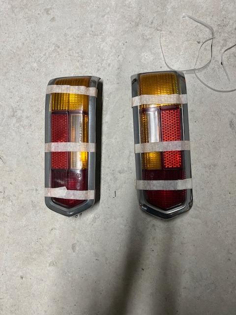 FEUX ARRIÈRES MERCEDES W108 LesAnciennes.com