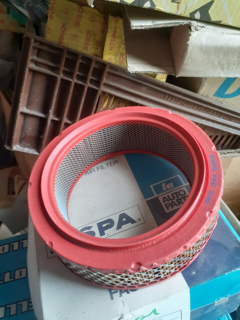 Filtre à air FIAT 850 LesAnciennes.com