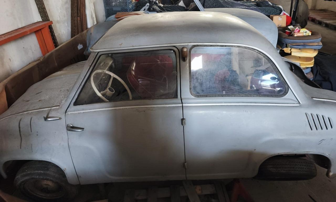 GLAS Goggomobil T250 - 1958 LesAnciennes.com